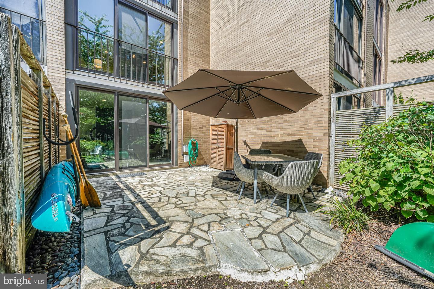 11467 WASHINGTON PLAZA W, RESTON, Virginia 20190, 3 Bedrooms Bedrooms, ,2 BathroomsBathrooms,Residential,For sale,11467 WASHINGTON PLAZA W,VAFX2252802 MLS # VAFX2252802