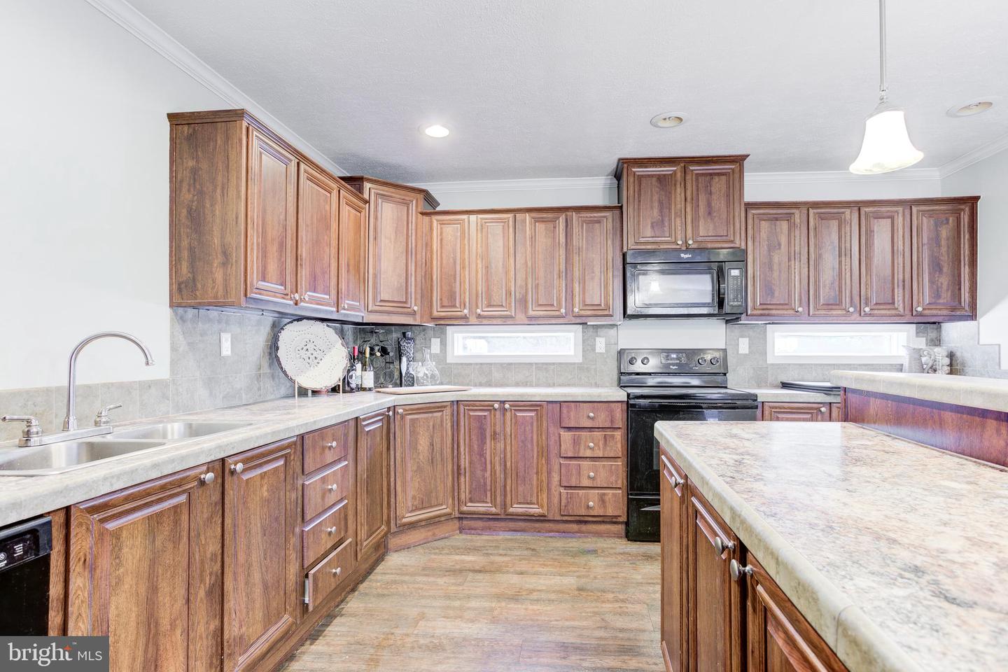 13258 MIDWAY RD, KING GEORGE, Virginia 22485, 5 Bedrooms Bedrooms, ,2 BathroomsBathrooms,Residential,For sale,13258 MIDWAY RD,VAKG2006666 MLS # VAKG2006666