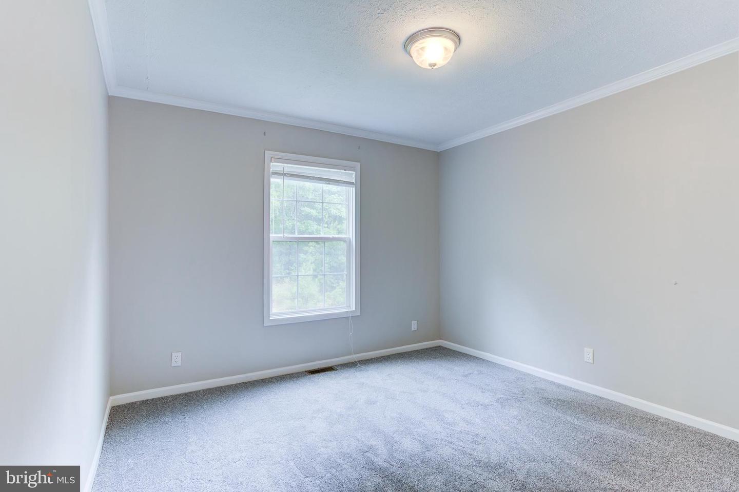 13258 MIDWAY RD, KING GEORGE, Virginia 22485, 5 Bedrooms Bedrooms, ,2 BathroomsBathrooms,Residential,For sale,13258 MIDWAY RD,VAKG2006666 MLS # VAKG2006666