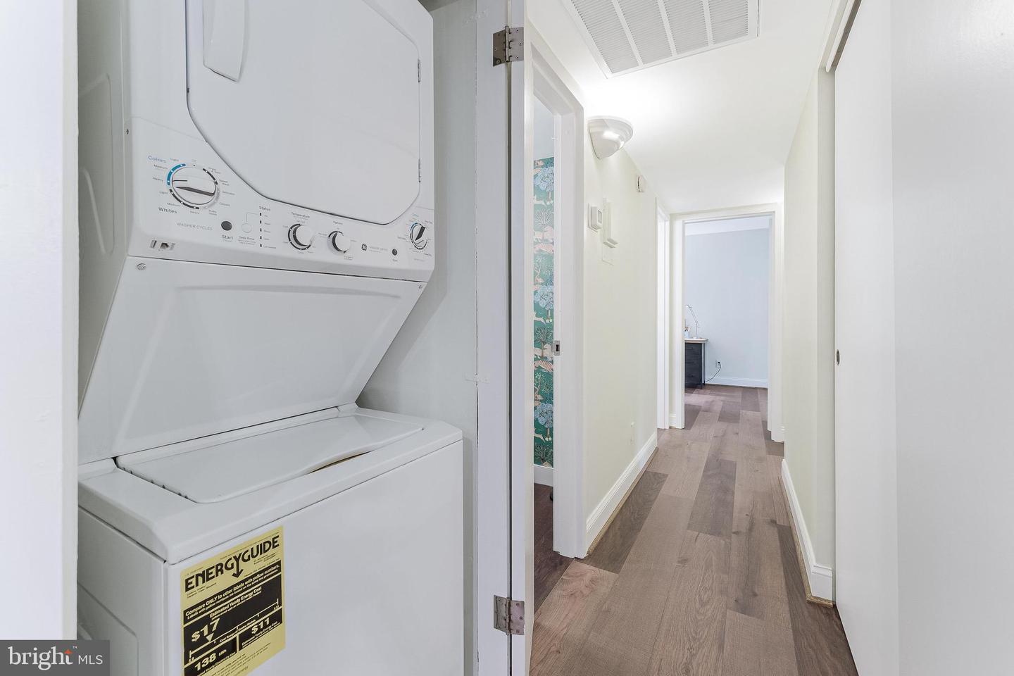 1568 MOORINGS DR #11B, RESTON, Virginia 20190, 2 Bedrooms Bedrooms, ,1 BathroomBathrooms,Residential,For sale,1568 MOORINGS DR #11B,VAFX2252824 MLS # VAFX2252824