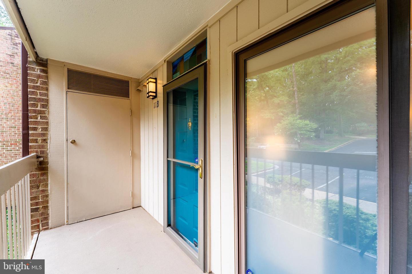 1568 MOORINGS DR #11B, RESTON, Virginia 20190, 2 Bedrooms Bedrooms, ,1 BathroomBathrooms,Residential,For sale,1568 MOORINGS DR #11B,VAFX2252824 MLS # VAFX2252824
