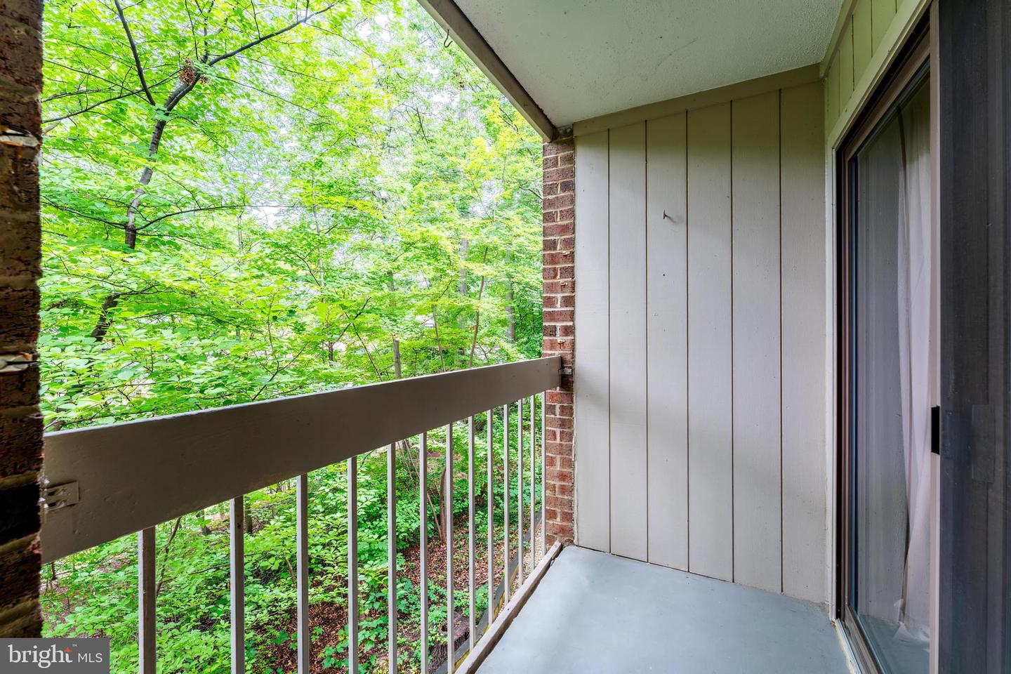 1568 MOORINGS DR #11B, RESTON, Virginia 20190, 2 Bedrooms Bedrooms, ,1 BathroomBathrooms,Residential,For sale,1568 MOORINGS DR #11B,VAFX2252824 MLS # VAFX2252824