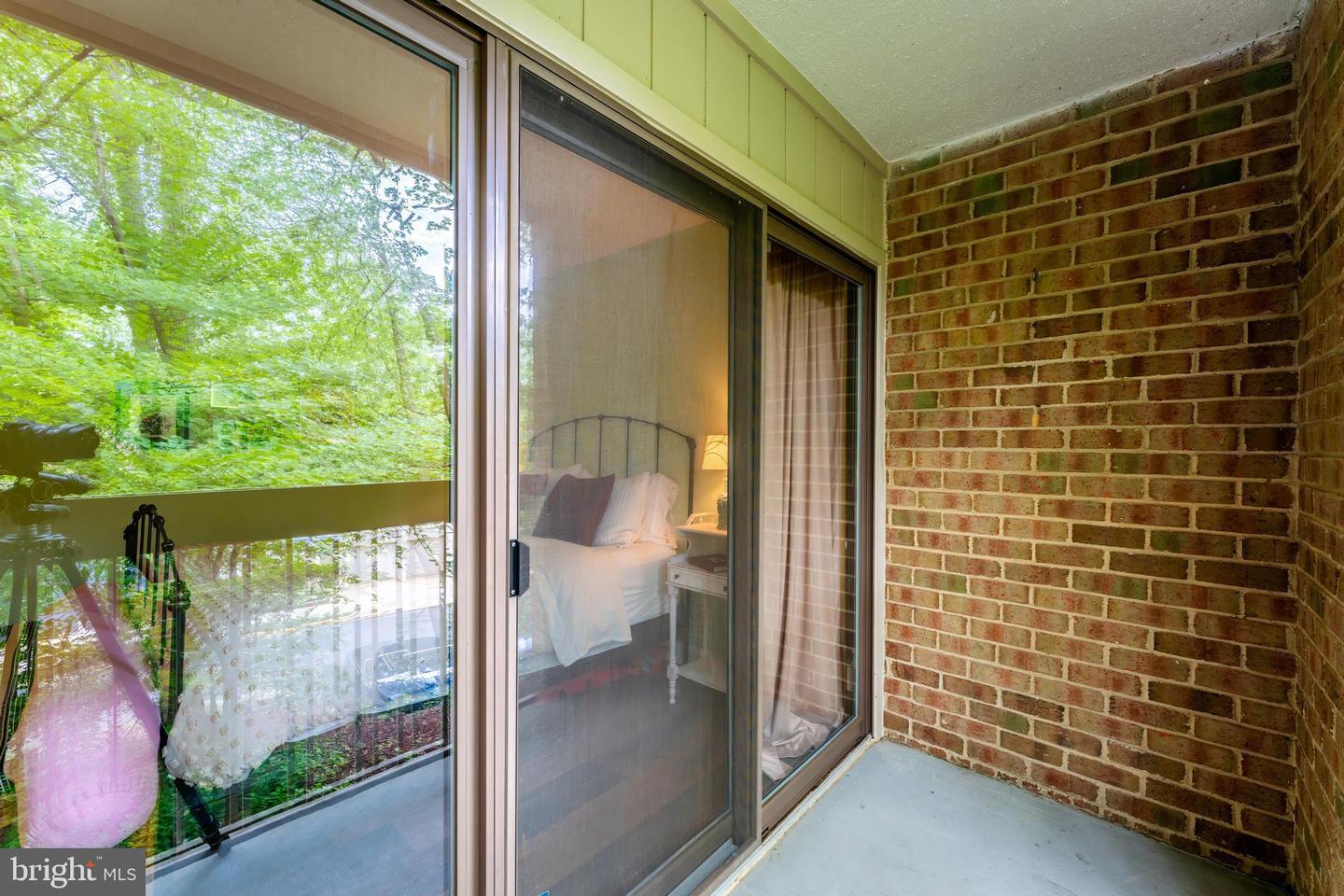 1568 MOORINGS DR #11B, RESTON, Virginia 20190, 2 Bedrooms Bedrooms, ,1 BathroomBathrooms,Residential,For sale,1568 MOORINGS DR #11B,VAFX2252824 MLS # VAFX2252824