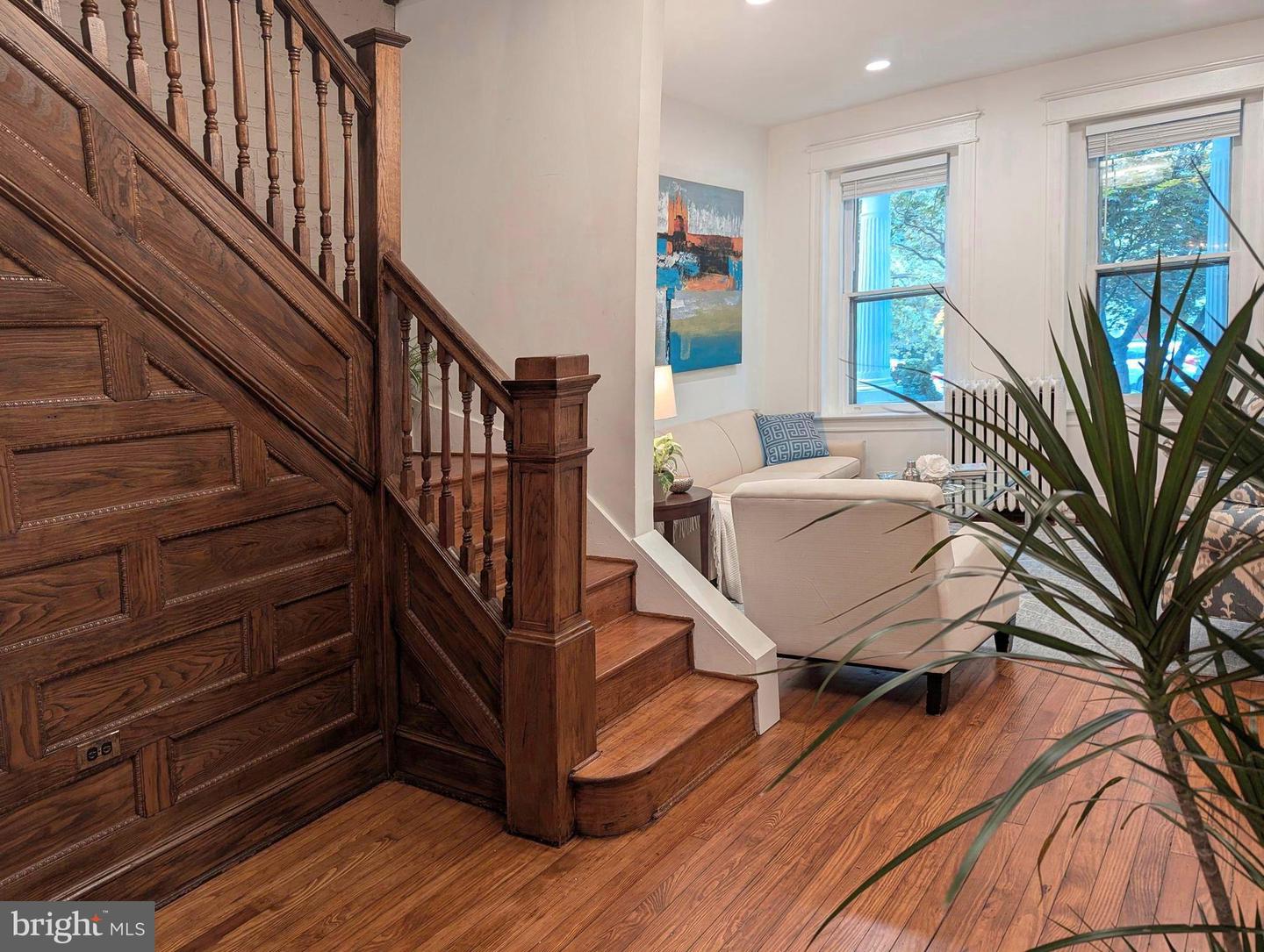241 12TH ST SE, WASHINGTON, District Of Columbia 20003, 3 Bedrooms Bedrooms, ,2 BathroomsBathrooms,Residential,For sale,241 12TH ST SE,DCDC2208618 MLS # DCDC2208618