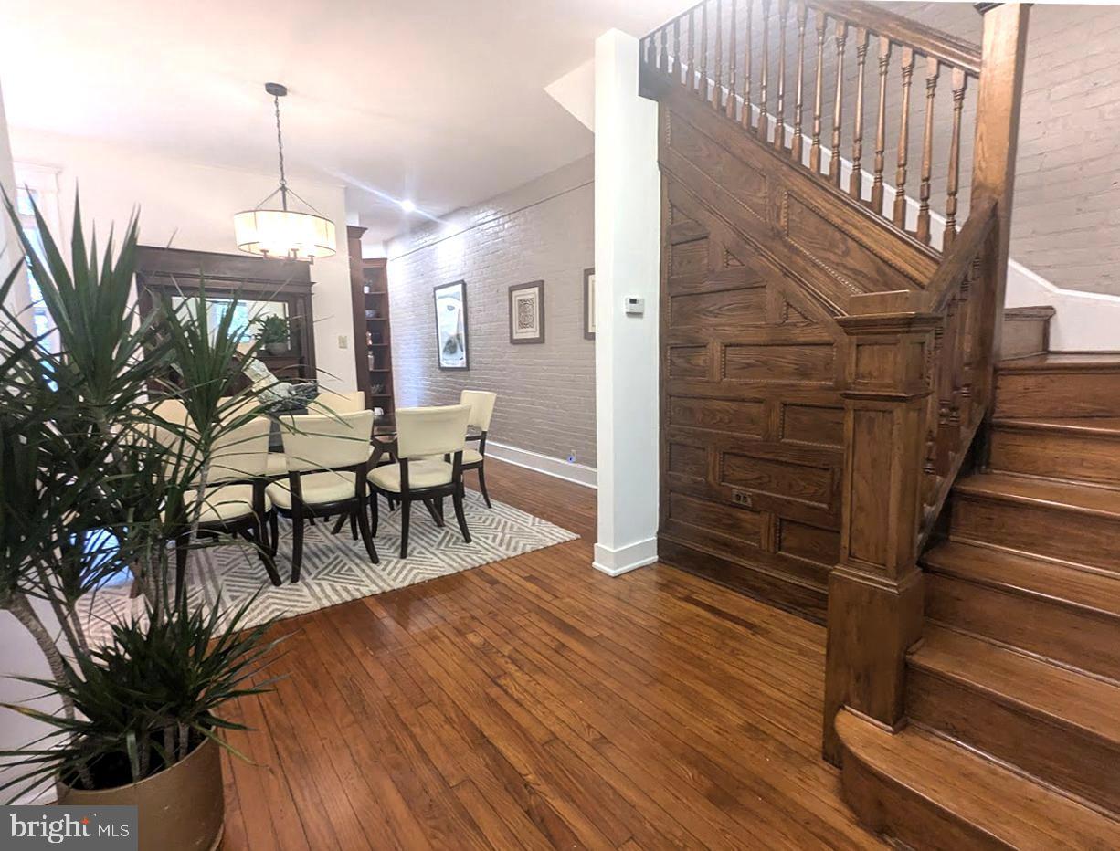 241 12TH ST SE, WASHINGTON, District Of Columbia 20003, 3 Bedrooms Bedrooms, ,2 BathroomsBathrooms,Residential,For sale,241 12TH ST SE,DCDC2208618 MLS # DCDC2208618