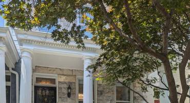241 12TH ST SE, WASHINGTON, District Of Columbia 20003, 3 Bedrooms Bedrooms, ,2 BathroomsBathrooms,Residential,For sale,241 12TH ST SE,DCDC2208618 MLS # DCDC2208618