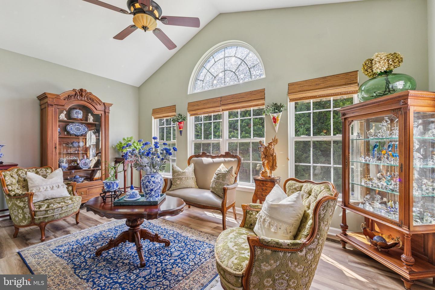 2701 MYRTLEWOOD DR, DUMFRIES, Virginia 22026, 5 Bedrooms Bedrooms, ,3 BathroomsBathrooms,Residential,For sale,2701 MYRTLEWOOD DR,VAPW2098414 MLS # VAPW2098414