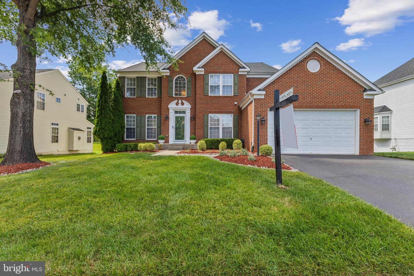 2701 MYRTLEWOOD DR, DUMFRIES, Virginia 22026, 5 Bedrooms Bedrooms, ,3 BathroomsBathrooms,Residential,For sale,2701 MYRTLEWOOD DR,VAPW2098414 MLS # VAPW2098414