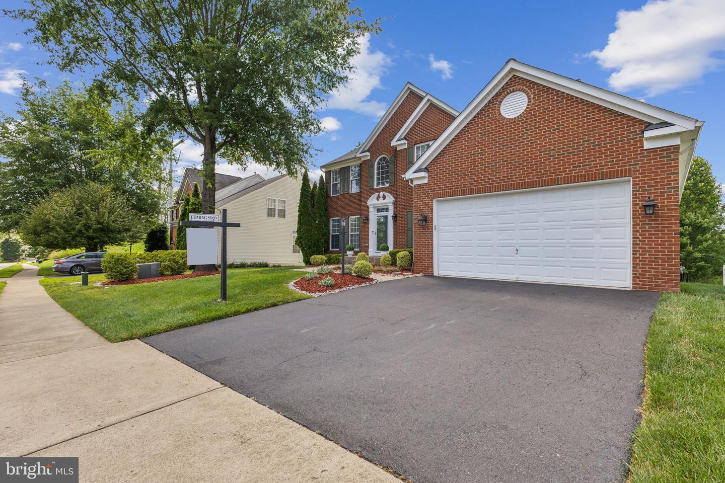 2701 MYRTLEWOOD DR, DUMFRIES, Virginia 22026, 5 Bedrooms Bedrooms, ,3 BathroomsBathrooms,Residential,For sale,2701 MYRTLEWOOD DR,VAPW2098414 MLS # VAPW2098414