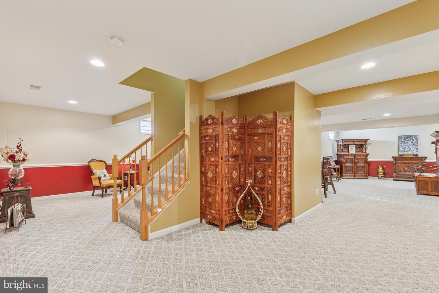 2701 MYRTLEWOOD DR, DUMFRIES, Virginia 22026, 5 Bedrooms Bedrooms, ,3 BathroomsBathrooms,Residential,For sale,2701 MYRTLEWOOD DR,VAPW2098414 MLS # VAPW2098414