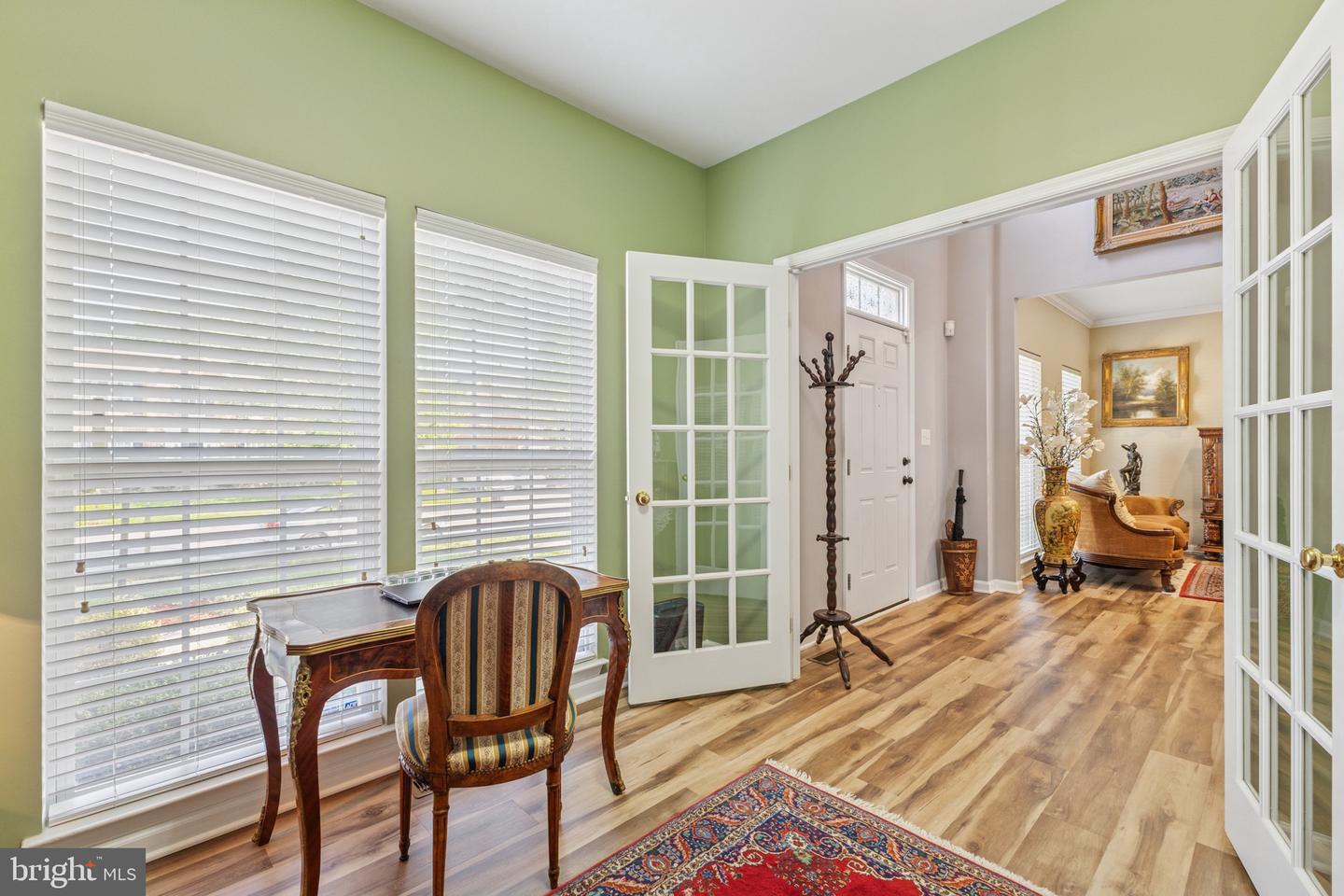 2701 MYRTLEWOOD DR, DUMFRIES, Virginia 22026, 5 Bedrooms Bedrooms, ,3 BathroomsBathrooms,Residential,For sale,2701 MYRTLEWOOD DR,VAPW2098414 MLS # VAPW2098414