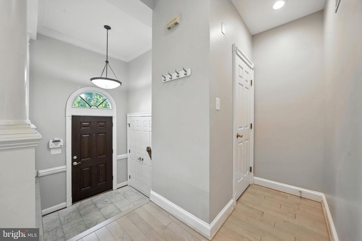 2157 WOLFTRAP CT, VIENNA, Virginia 22182, 3 Bedrooms Bedrooms, ,3 BathroomsBathrooms,Residential,For sale,2157 WOLFTRAP CT,VAFX2252976 MLS # VAFX2252976