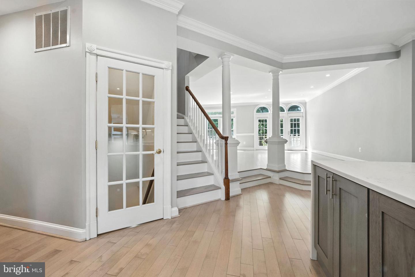 2157 WOLFTRAP CT, VIENNA, Virginia 22182, 3 Bedrooms Bedrooms, ,3 BathroomsBathrooms,Residential,For sale,2157 WOLFTRAP CT,VAFX2252976 MLS # VAFX2252976