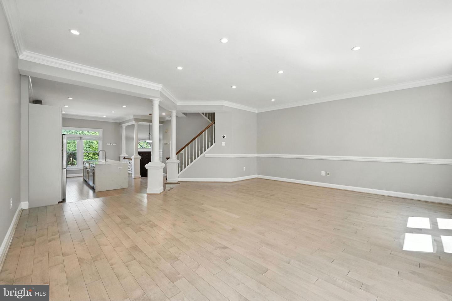 2157 WOLFTRAP CT, VIENNA, Virginia 22182, 3 Bedrooms Bedrooms, ,3 BathroomsBathrooms,Residential,For sale,2157 WOLFTRAP CT,VAFX2252976 MLS # VAFX2252976