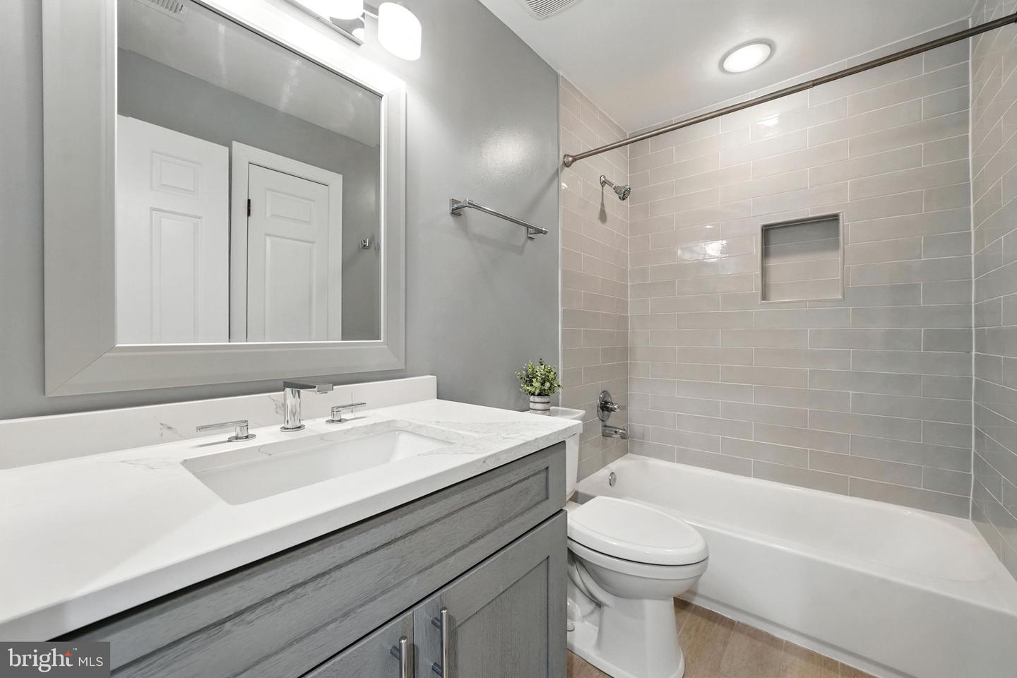 2157 WOLFTRAP CT, VIENNA, Virginia 22182, 3 Bedrooms Bedrooms, ,3 BathroomsBathrooms,Residential,For sale,2157 WOLFTRAP CT,VAFX2252976 MLS # VAFX2252976