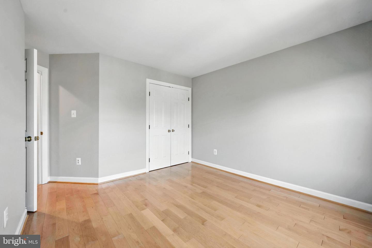 2157 WOLFTRAP CT, VIENNA, Virginia 22182, 3 Bedrooms Bedrooms, ,3 BathroomsBathrooms,Residential,For sale,2157 WOLFTRAP CT,VAFX2252976 MLS # VAFX2252976