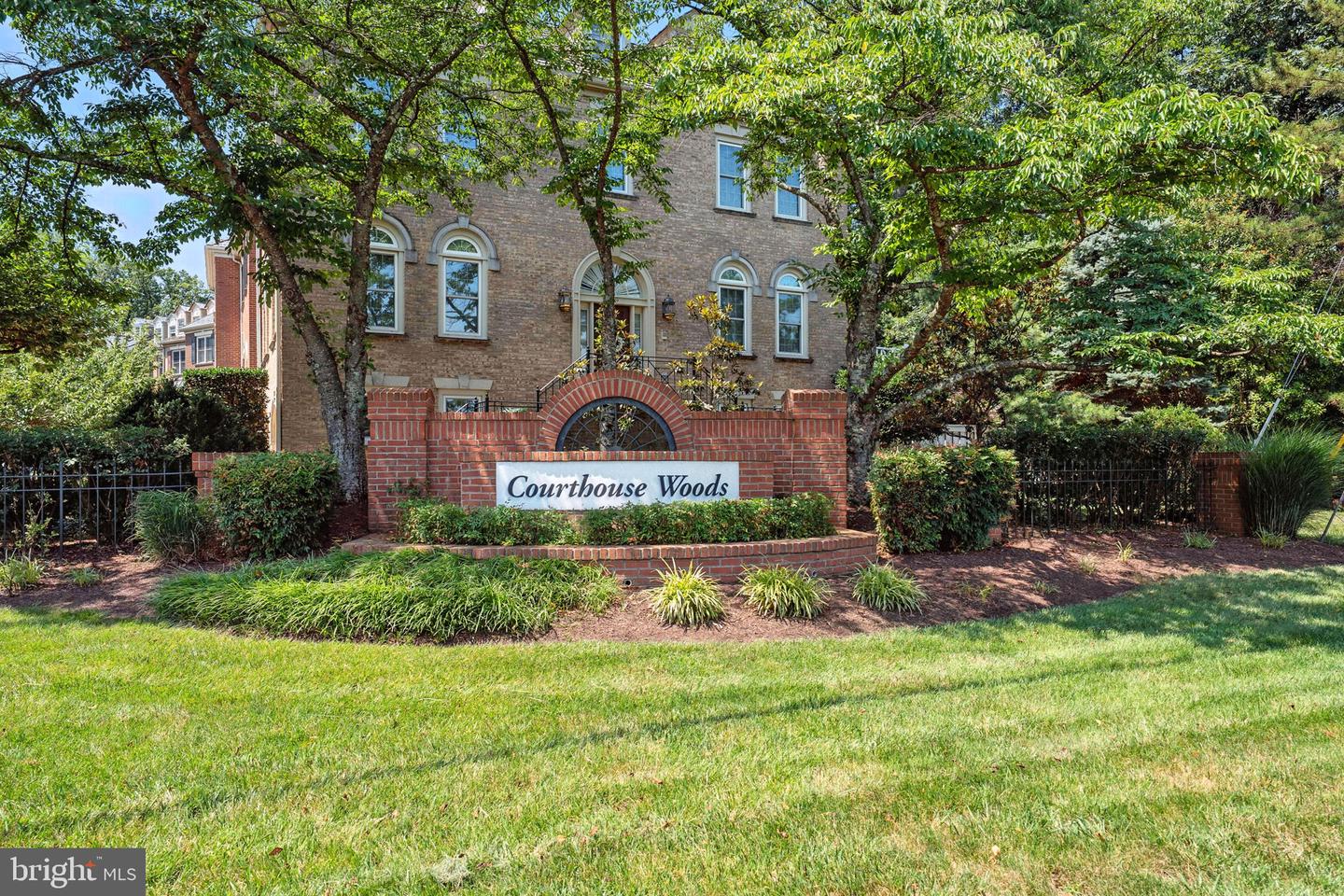 2157 WOLFTRAP CT, VIENNA, Virginia 22182, 3 Bedrooms Bedrooms, ,3 BathroomsBathrooms,Residential,For sale,2157 WOLFTRAP CT,VAFX2252976 MLS # VAFX2252976