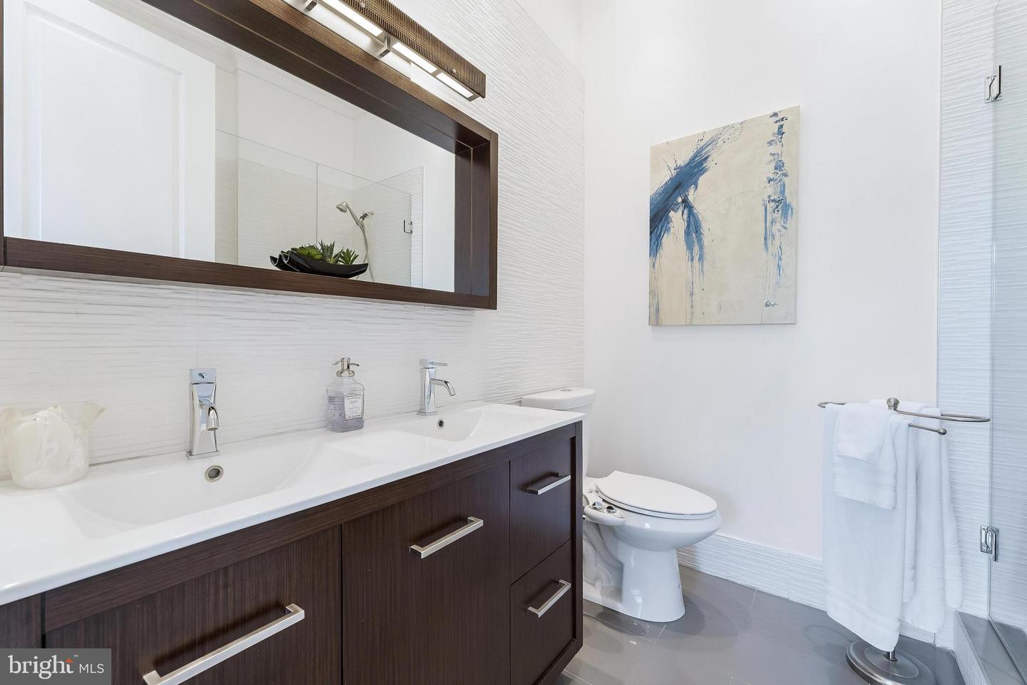 507 K ST NE #2, WASHINGTON, District Of Columbia 20002, 3 Bedrooms Bedrooms, ,3 BathroomsBathrooms,Residential,For sale,507 K ST NE #2,DCDC2208694 MLS # DCDC2208694
