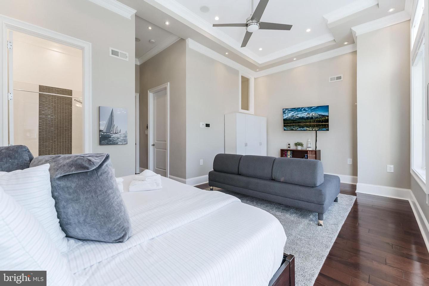 507 K ST NE #2, WASHINGTON, District Of Columbia 20002, 3 Bedrooms Bedrooms, ,3 BathroomsBathrooms,Residential,For sale,507 K ST NE #2,DCDC2208694 MLS # DCDC2208694