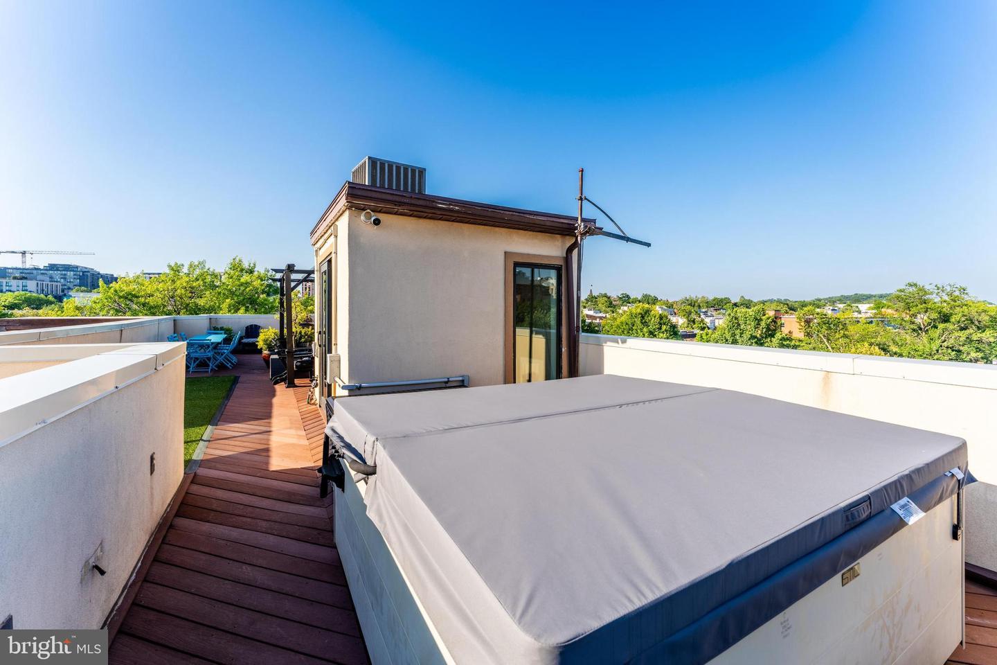 507 K ST NE #2, WASHINGTON, District Of Columbia 20002, 3 Bedrooms Bedrooms, ,3 BathroomsBathrooms,Residential,For sale,507 K ST NE #2,DCDC2208694 MLS # DCDC2208694