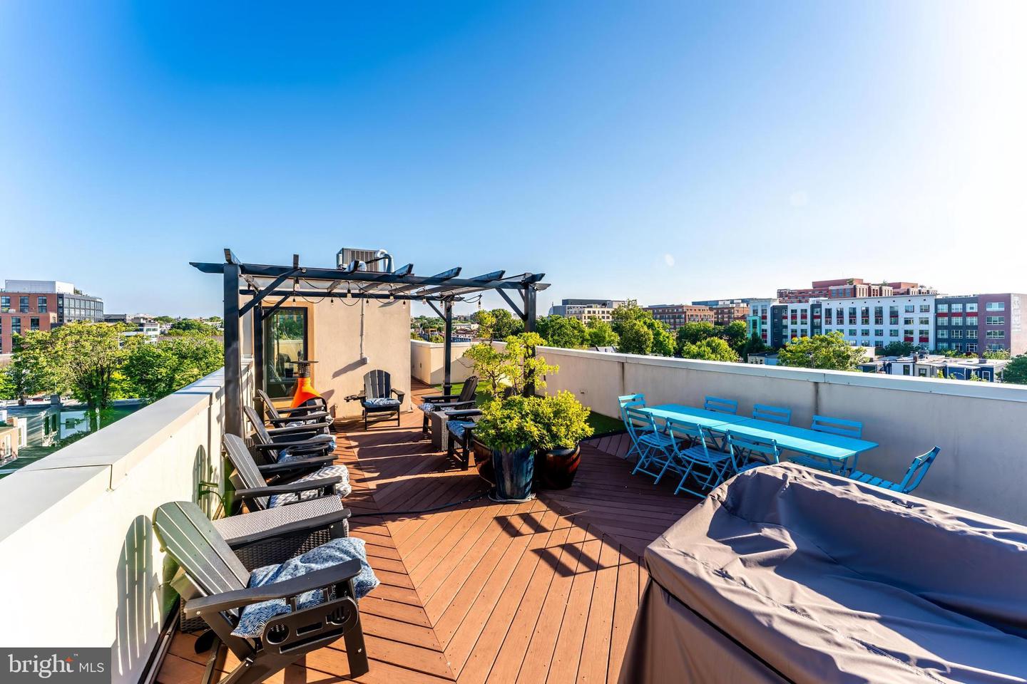 507 K ST NE #2, WASHINGTON, District Of Columbia 20002, 3 Bedrooms Bedrooms, ,3 BathroomsBathrooms,Residential,For sale,507 K ST NE #2,DCDC2208694 MLS # DCDC2208694