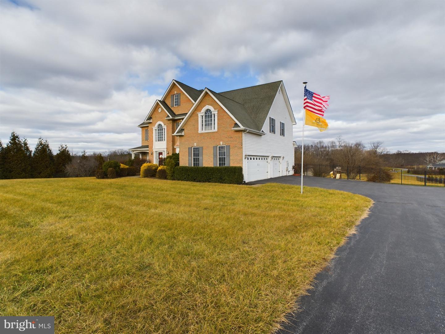 1781 BRUCETOWN RD, CLEAR BROOK, Virginia 22624, 4 Bedrooms Bedrooms, ,3 BathroomsBathrooms,Residential,For sale,1781 BRUCETOWN RD,VAFV2035220 MLS # VAFV2035220