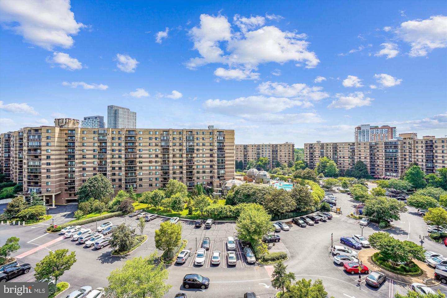 8380 GREENSBORO DR #923, MCLEAN, Virginia 22102, 1 Bedroom Bedrooms, ,1 BathroomBathrooms,Residential,For sale,8380 GREENSBORO DR #923,VAFX2252998 MLS # VAFX2252998