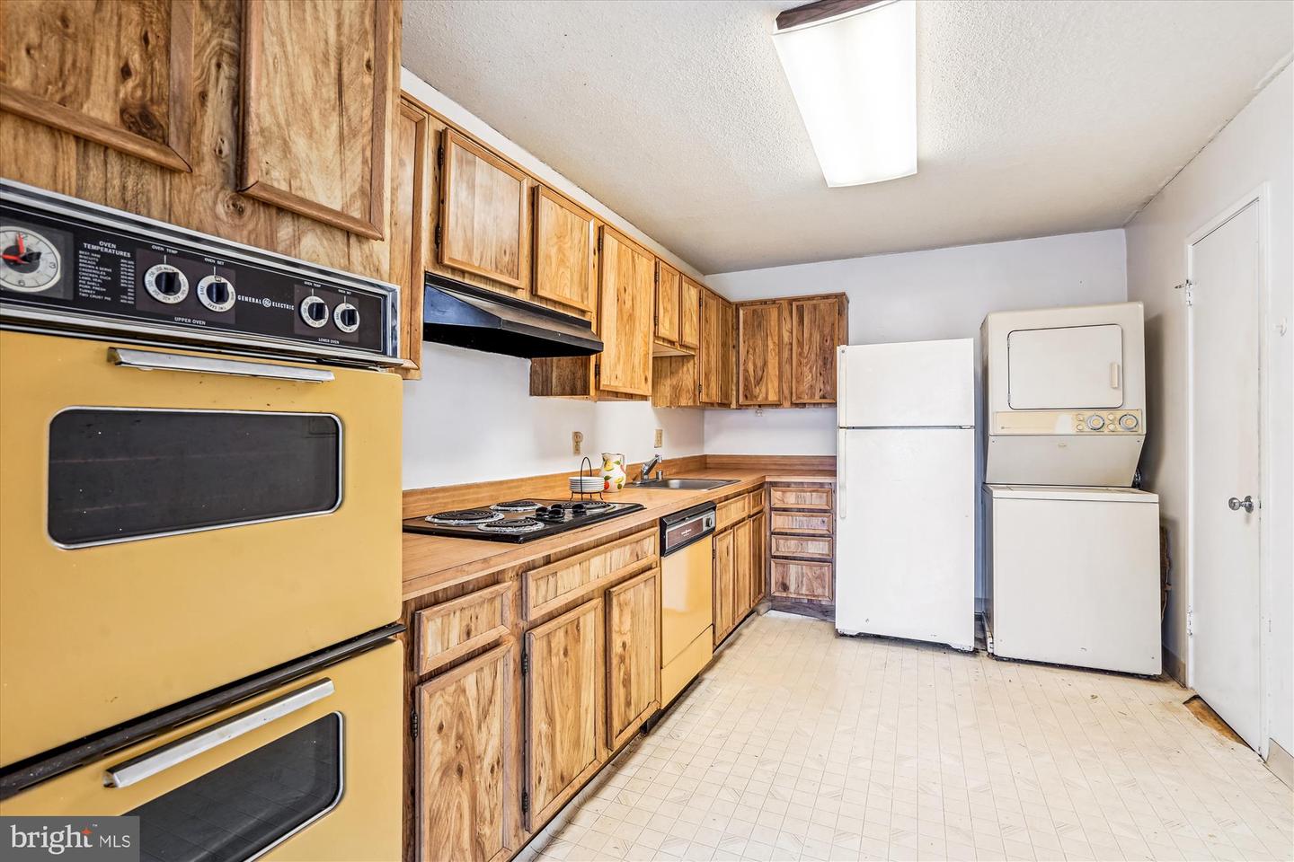 8380 GREENSBORO DR #923, MCLEAN, Virginia 22102, 1 Bedroom Bedrooms, ,1 BathroomBathrooms,Residential,For sale,8380 GREENSBORO DR #923,VAFX2252998 MLS # VAFX2252998