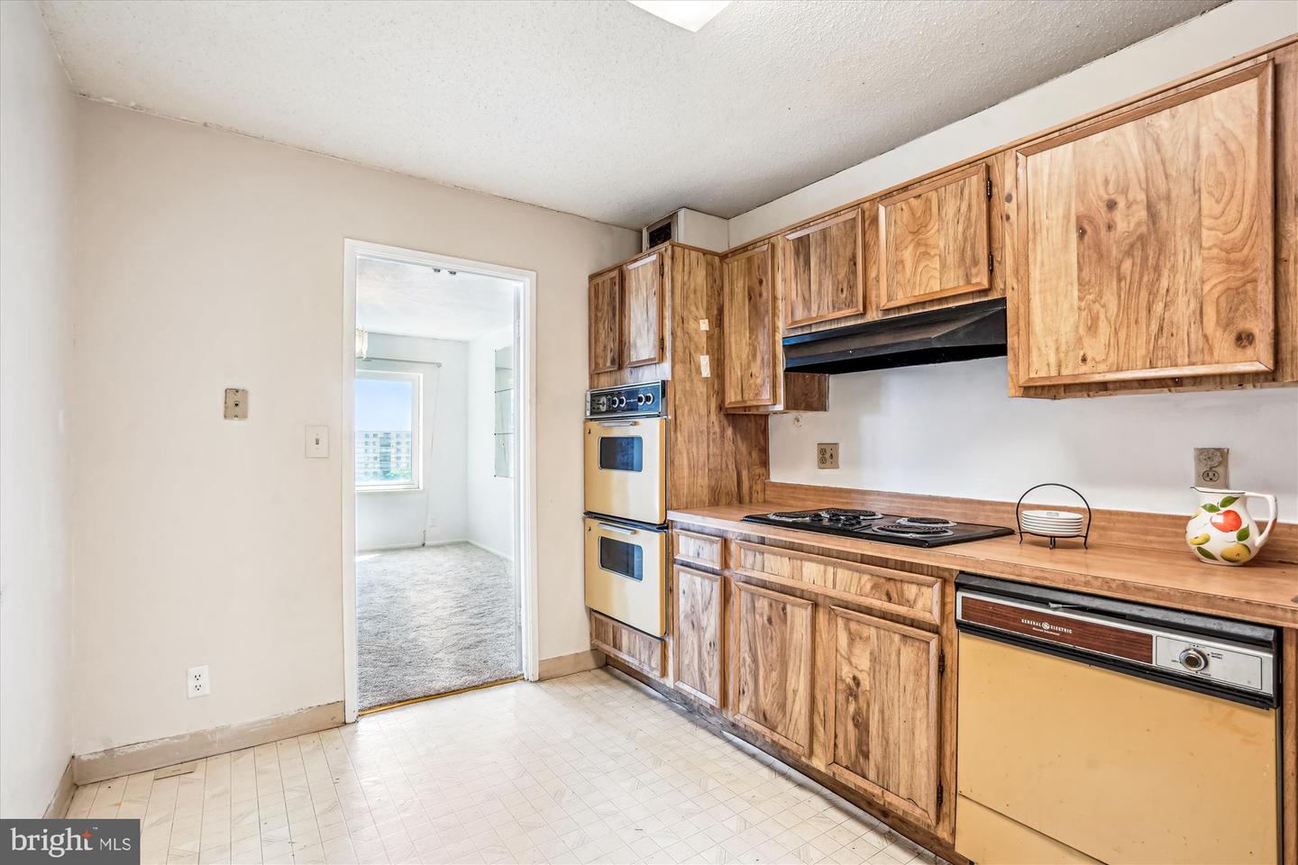 8380 GREENSBORO DR #923, MCLEAN, Virginia 22102, 1 Bedroom Bedrooms, ,1 BathroomBathrooms,Residential,For sale,8380 GREENSBORO DR #923,VAFX2252998 MLS # VAFX2252998