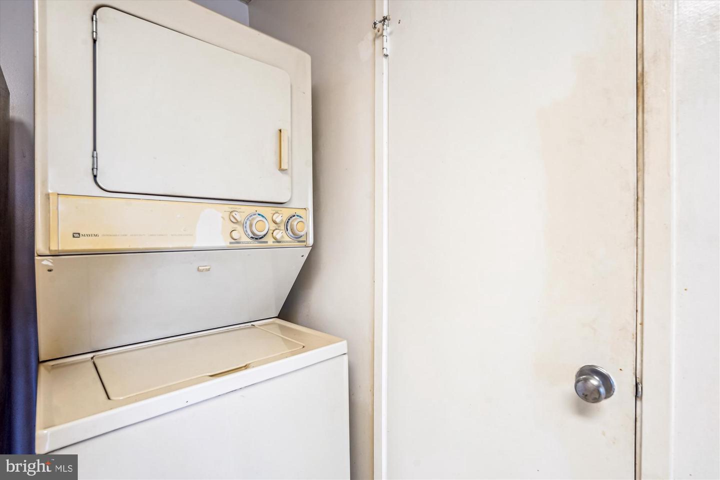 8380 GREENSBORO DR #923, MCLEAN, Virginia 22102, 1 Bedroom Bedrooms, ,1 BathroomBathrooms,Residential,For sale,8380 GREENSBORO DR #923,VAFX2252998 MLS # VAFX2252998