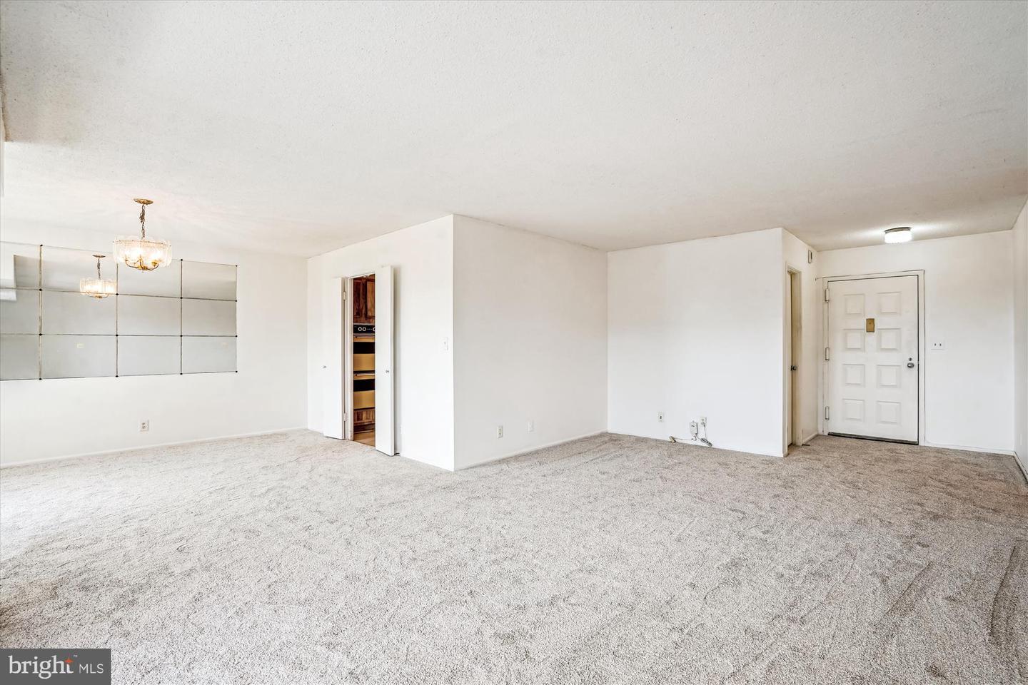 8380 GREENSBORO DR #923, MCLEAN, Virginia 22102, 1 Bedroom Bedrooms, ,1 BathroomBathrooms,Residential,For sale,8380 GREENSBORO DR #923,VAFX2252998 MLS # VAFX2252998