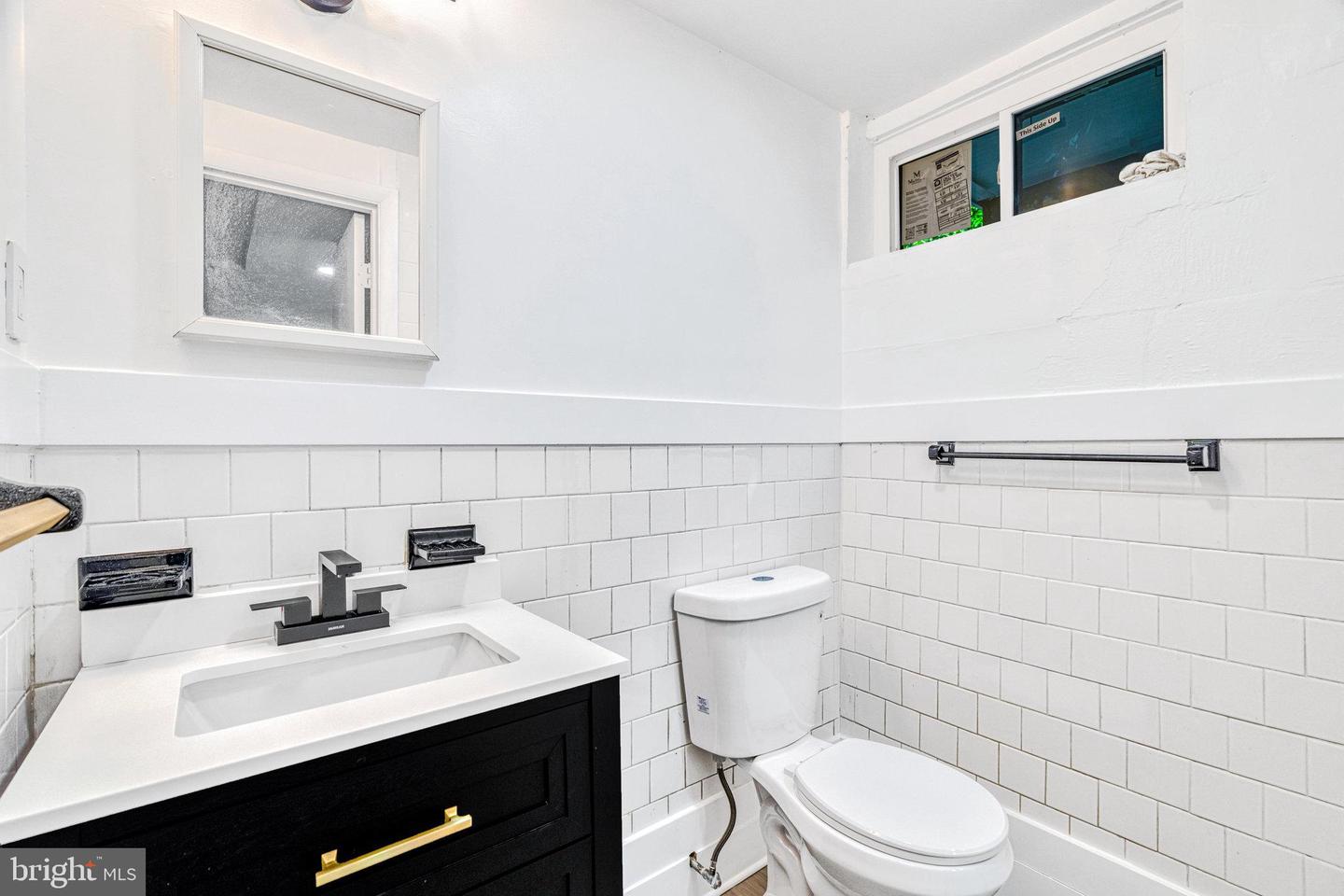 2539 GALLOWS RD, DUNN LORING, Virginia 22027, 5 Bedrooms Bedrooms, ,3 BathroomsBathrooms,Residential,For sale,2539 GALLOWS RD,VAFX2253060 MLS # VAFX2253060