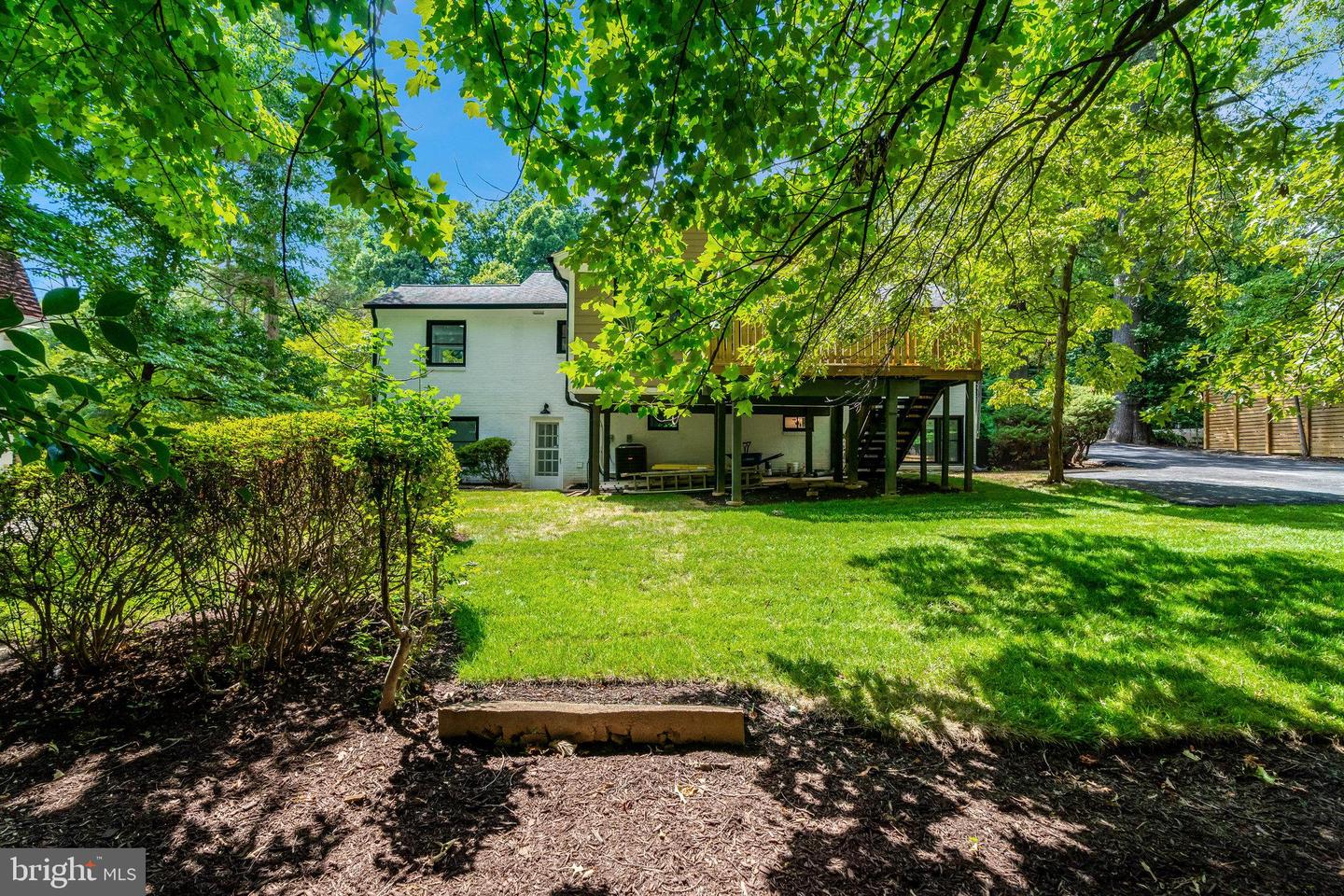2539 GALLOWS RD, DUNN LORING, Virginia 22027, 5 Bedrooms Bedrooms, ,3 BathroomsBathrooms,Residential,For sale,2539 GALLOWS RD,VAFX2253060 MLS # VAFX2253060