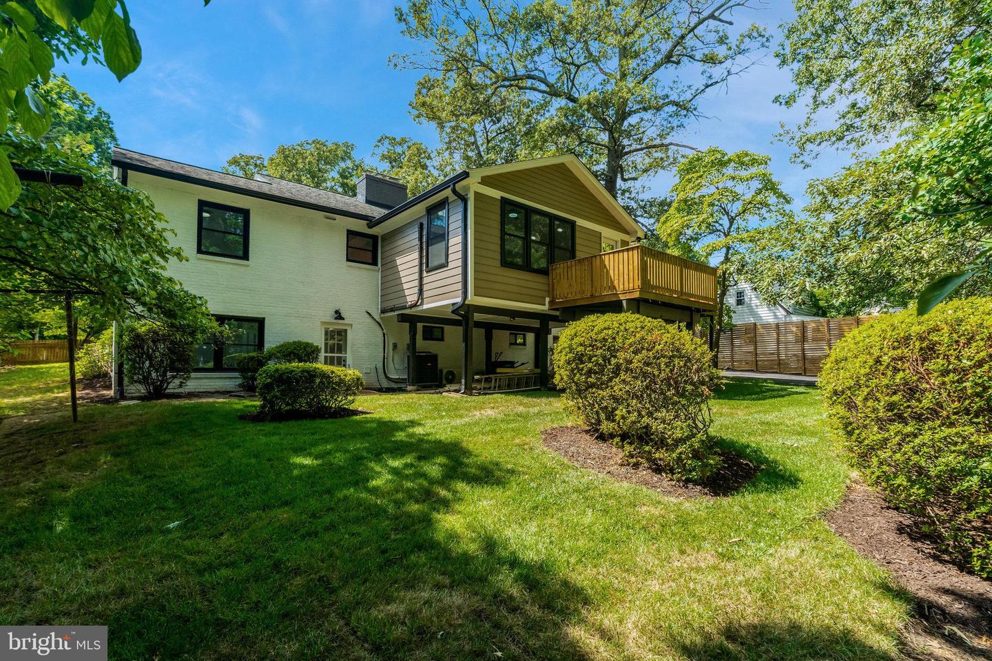 2539 GALLOWS RD, DUNN LORING, Virginia 22027, 5 Bedrooms Bedrooms, ,3 BathroomsBathrooms,Residential,For sale,2539 GALLOWS RD,VAFX2253060 MLS # VAFX2253060