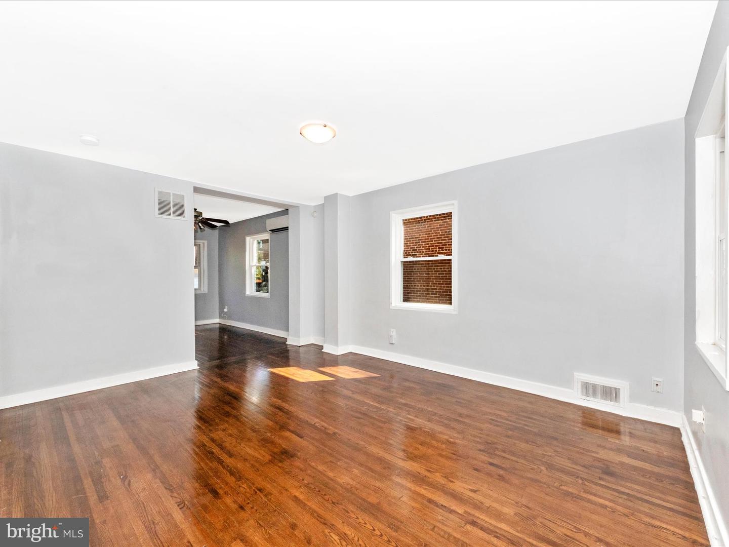 2014 SAVANNAH PL SE, WASHINGTON, District Of Columbia 20020, 4 Bedrooms Bedrooms, ,2 BathroomsBathrooms,Residential,For sale,2014 SAVANNAH PL SE,DCDC2208798 MLS # DCDC2208798