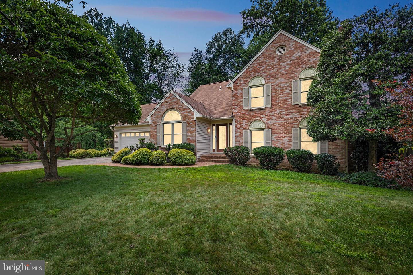 5306 JERELL CT, BURKE, Virginia 22015, 5 Bedrooms Bedrooms, ,4 BathroomsBathrooms,Residential,For sale,5306 JERELL CT,VAFX2253134 MLS # VAFX2253134