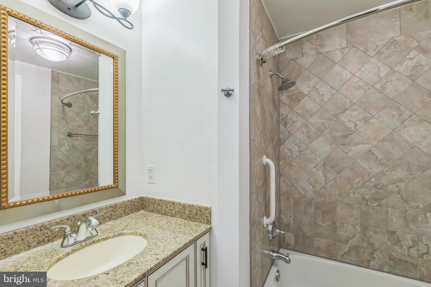 5306 JERELL CT, BURKE, Virginia 22015, 5 Bedrooms Bedrooms, ,4 BathroomsBathrooms,Residential,For sale,5306 JERELL CT,VAFX2253134 MLS # VAFX2253134