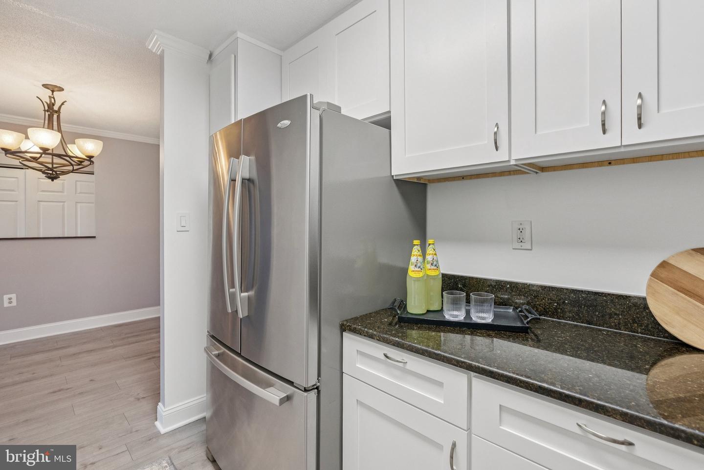 4600 S FOUR MILE RUN DR #718, ARLINGTON, Virginia 22204, 2 Bedrooms Bedrooms, ,2 BathroomsBathrooms,Residential,For sale,4600 S FOUR MILE RUN DR #718,VAAR2060144 MLS # VAAR2060144