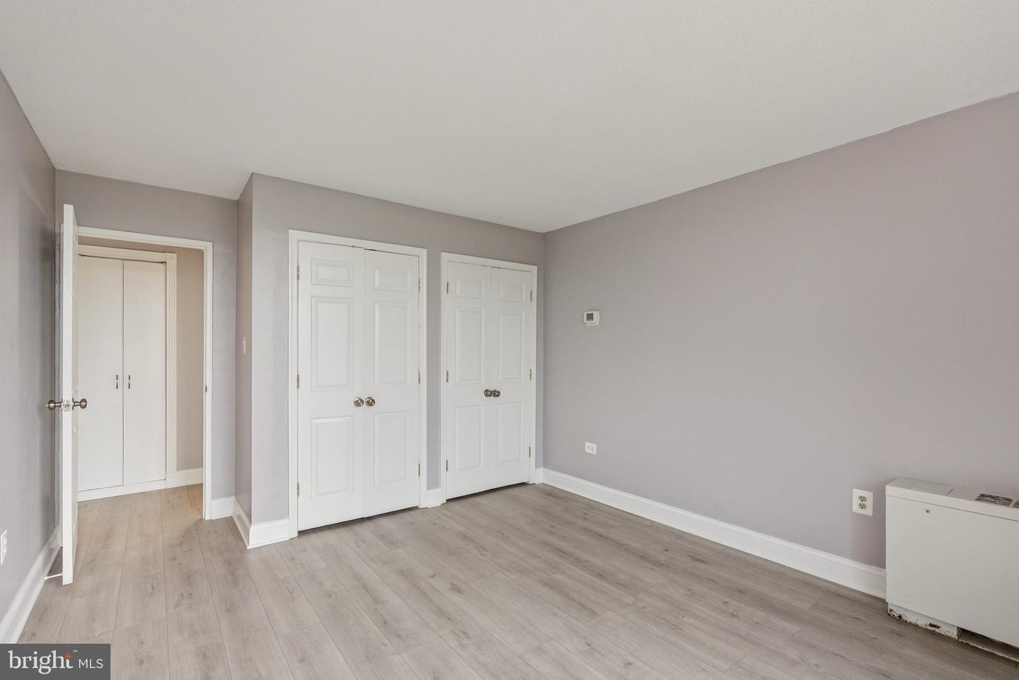 4600 S FOUR MILE RUN DR #718, ARLINGTON, Virginia 22204, 2 Bedrooms Bedrooms, ,2 BathroomsBathrooms,Residential,For sale,4600 S FOUR MILE RUN DR #718,VAAR2060144 MLS # VAAR2060144