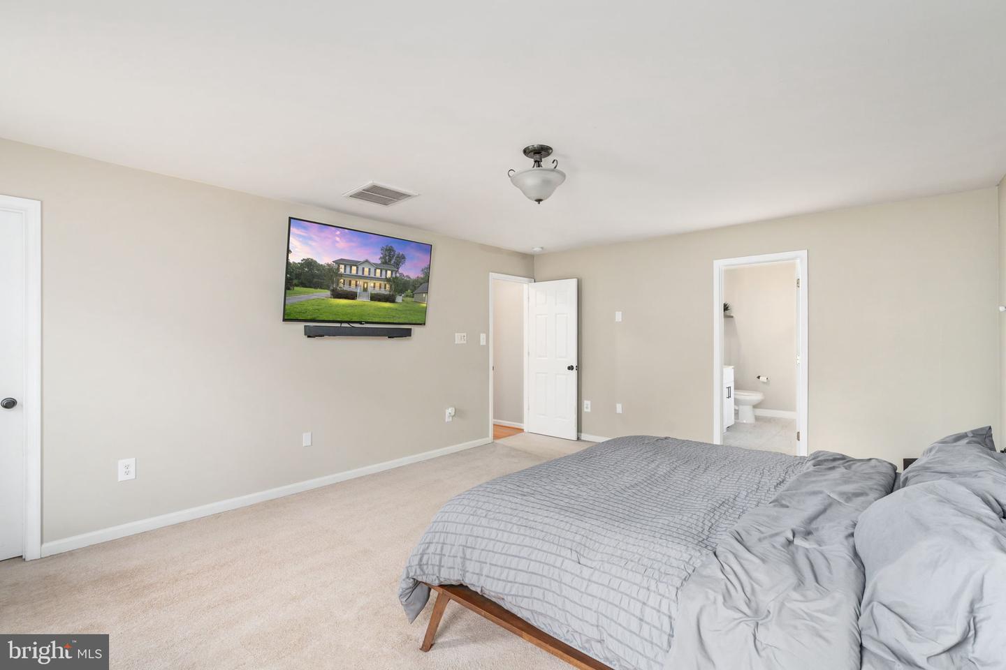 12709 PLANTATION DR, SPOTSYLVANIA, Virginia 22551, 5 Bedrooms Bedrooms, ,3 BathroomsBathrooms,Residential,For sale,12709 PLANTATION DR,VASP2034426 MLS # VASP2034426