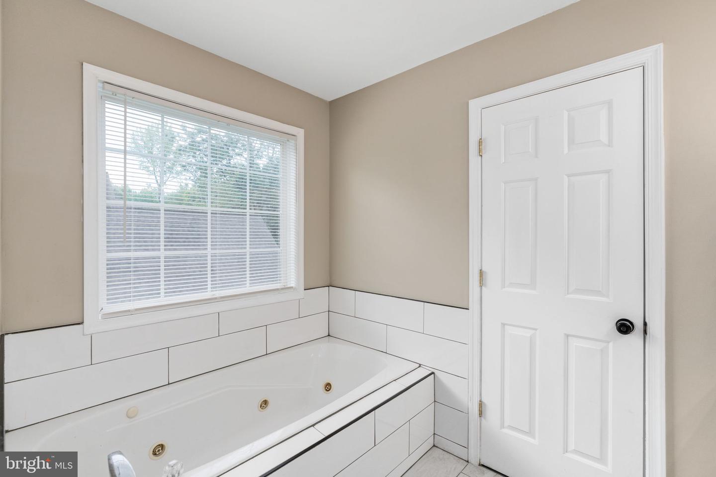 12709 PLANTATION DR, SPOTSYLVANIA, Virginia 22551, 5 Bedrooms Bedrooms, ,3 BathroomsBathrooms,Residential,For sale,12709 PLANTATION DR,VASP2034426 MLS # VASP2034426