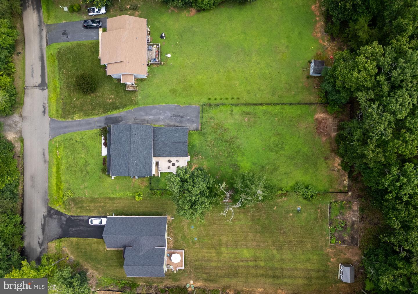 12709 PLANTATION DR, SPOTSYLVANIA, Virginia 22551, 5 Bedrooms Bedrooms, ,3 BathroomsBathrooms,Residential,For sale,12709 PLANTATION DR,VASP2034426 MLS # VASP2034426
