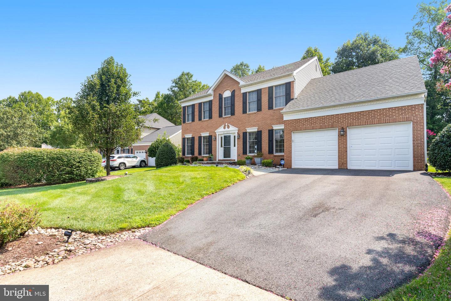 21320 TRASKWOOD CT, STERLING, Virginia 20165, 5 Bedrooms Bedrooms, ,3 BathroomsBathrooms,Residential,For sale,21320 TRASKWOOD CT,VALO2101150 MLS # VALO2101150