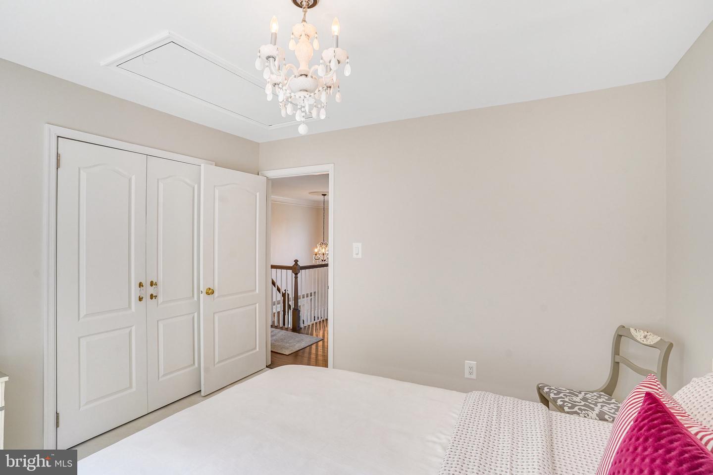 21320 TRASKWOOD CT, STERLING, Virginia 20165, 5 Bedrooms Bedrooms, ,3 BathroomsBathrooms,Residential,For sale,21320 TRASKWOOD CT,VALO2101150 MLS # VALO2101150