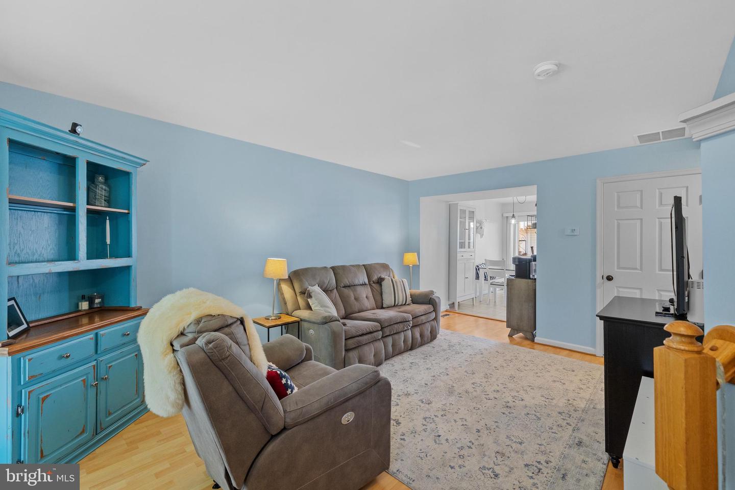 6388 ANDREW MATTHEW TER, SPRINGFIELD, Virginia 22150, 3 Bedrooms Bedrooms, ,2 BathroomsBathrooms,Residential,For sale,6388 ANDREW MATTHEW TER,VAFX2253316 MLS # VAFX2253316