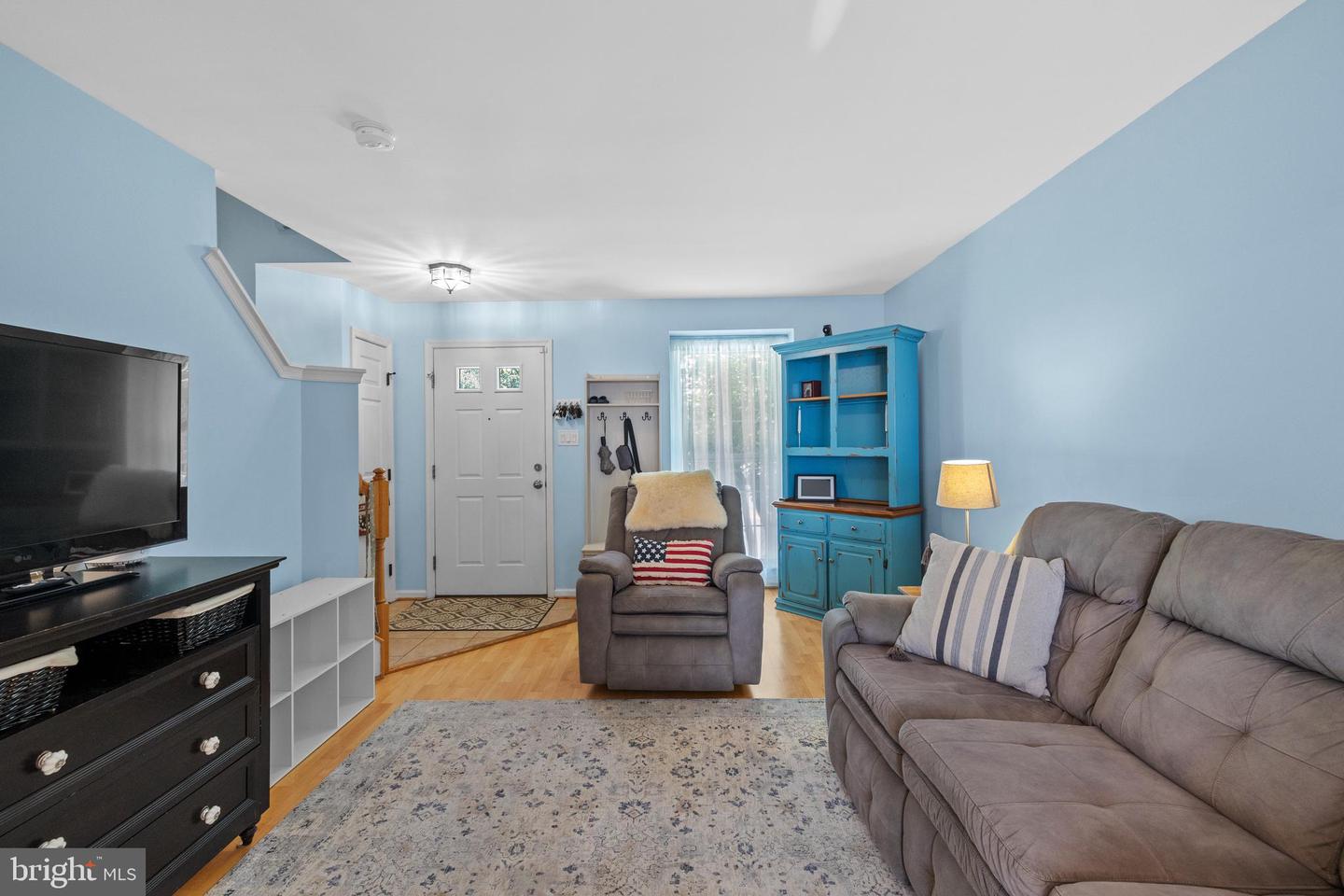 6388 ANDREW MATTHEW TER, SPRINGFIELD, Virginia 22150, 3 Bedrooms Bedrooms, ,2 BathroomsBathrooms,Residential,For sale,6388 ANDREW MATTHEW TER,VAFX2253316 MLS # VAFX2253316