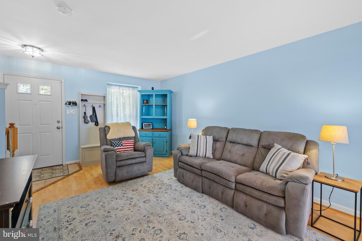 6388 ANDREW MATTHEW TER, SPRINGFIELD, Virginia 22150, 3 Bedrooms Bedrooms, ,2 BathroomsBathrooms,Residential,For sale,6388 ANDREW MATTHEW TER,VAFX2253316 MLS # VAFX2253316
