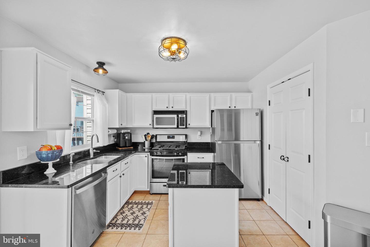 6388 ANDREW MATTHEW TER, SPRINGFIELD, Virginia 22150, 3 Bedrooms Bedrooms, ,2 BathroomsBathrooms,Residential,For sale,6388 ANDREW MATTHEW TER,VAFX2253316 MLS # VAFX2253316