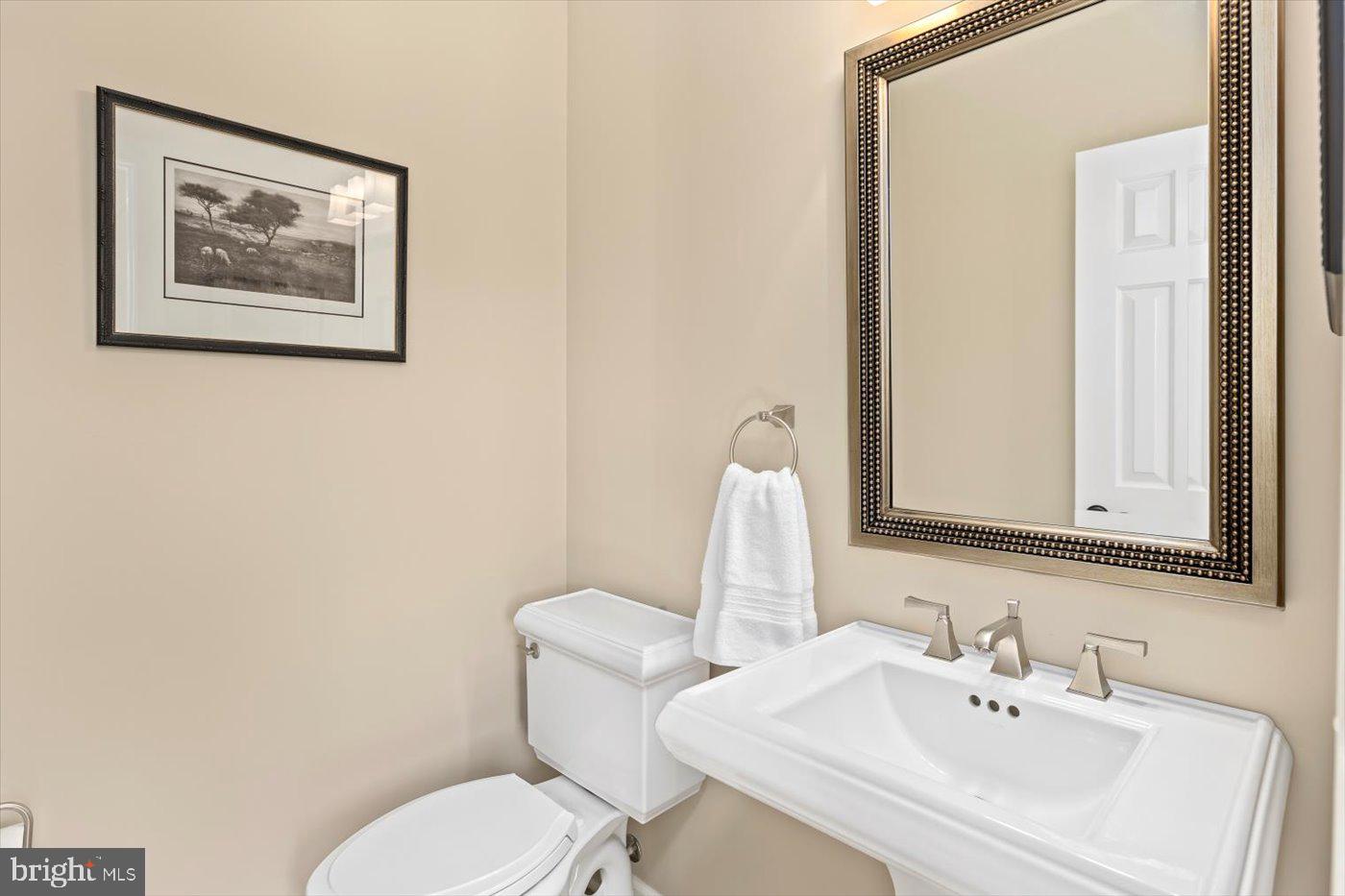 10042 CEDAR SPRING LN, CULPEPER, Virginia 22701, 4 Bedrooms Bedrooms, ,4 BathroomsBathrooms,Residential,For sale,10042 CEDAR SPRING LN,VACU2010944 MLS # VACU2010944