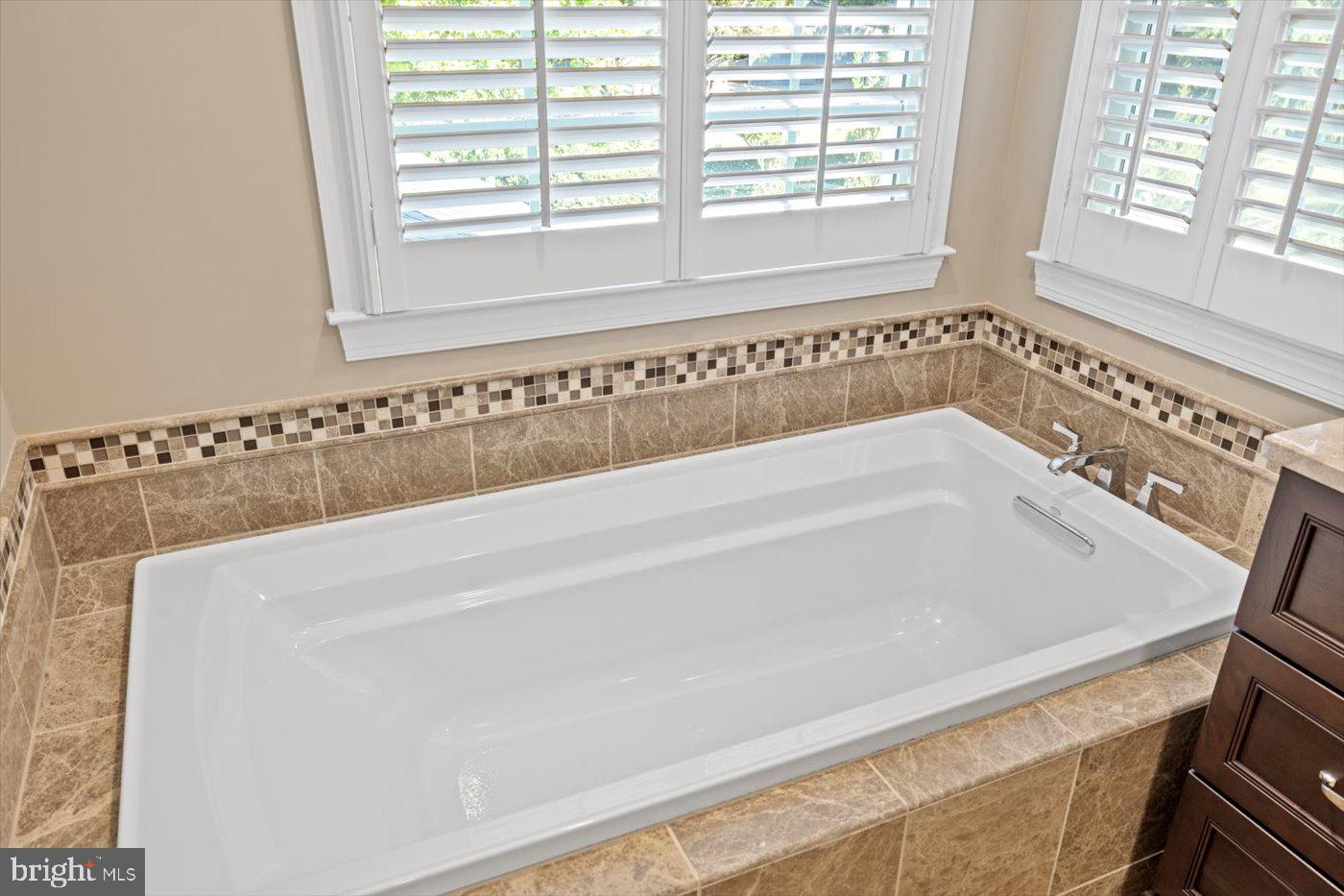 10042 CEDAR SPRING LN, CULPEPER, Virginia 22701, 4 Bedrooms Bedrooms, ,4 BathroomsBathrooms,Residential,For sale,10042 CEDAR SPRING LN,VACU2010944 MLS # VACU2010944